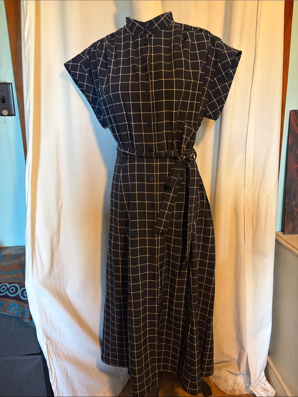 Calvin Klein size 10 long shirt dress navy and white